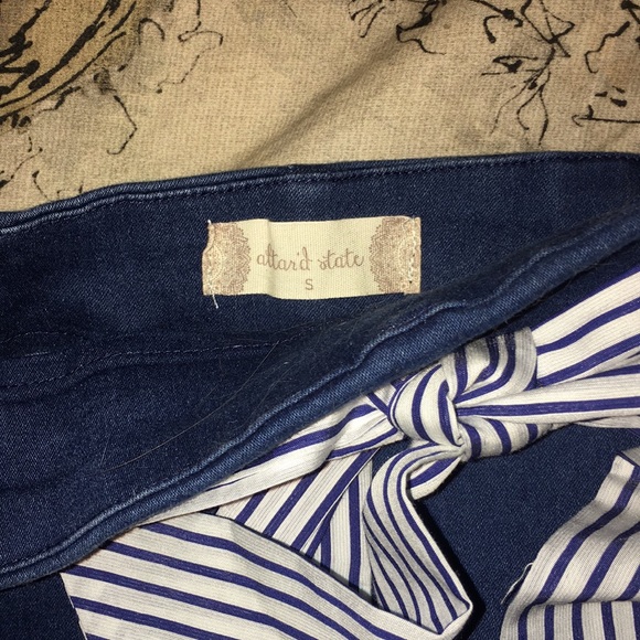 Altar’d State Shorts - Picture 5 of 5